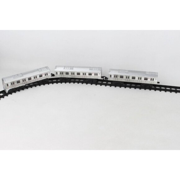 New York MTA New York City 3 Pc. Battery Operated Train Set with Track NY23075 - Picture 4 of 4